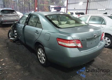 2011 Toyota Camry Le from USA, damaged, VIN 4T1BF3EK1BU707750
